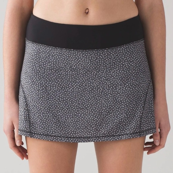 Lululemon Circuit Breaker Skirt Tall 15” Frozen Fizz Rare First Edition Sz 10 - Picture 2 of 10